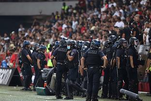 哈维：我在带领巴萨赢得西甲后降低了标准，必须进行自我批评（哈维：率巴萨夺西甲后我放松了标准，必须自我反省）