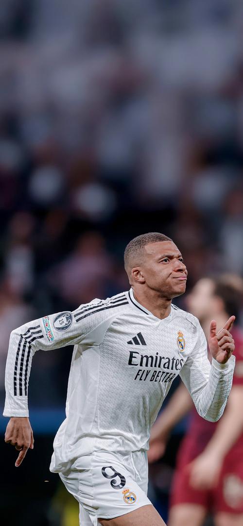 沙特联战报：凯西制胜，十人吉达国民2-1胜胡拜尔库迪西亚（沙特联综述：十人吉达国民2-1力克库迪西亚，凯西献绝杀）