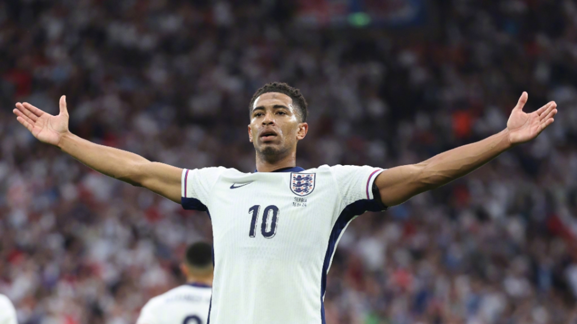 40岁后单场25+5+5场次詹姆斯达16次，历史断档第一