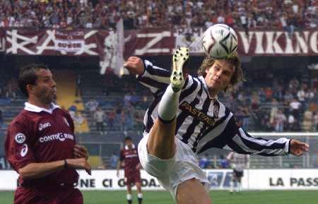 双子星状态火热！小波特连续三场得分30+，赵四再获三双