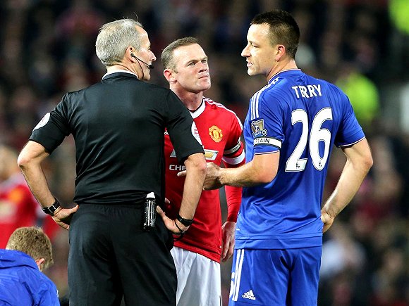 国足新帅战术引发讨论（国足新主帅战术体系引发热议）