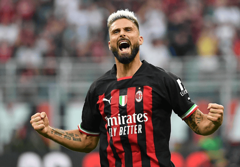 斯洛特：球队目标是重返联赛前四，我心中萨拉赫理应上场比赛