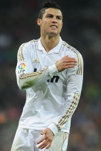 快船对阵独行侠三连败，独行侠逆转取胜，弗拉格创历史纪录。