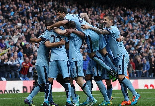 对朱利安·阿尔瓦雷斯的突然刹车