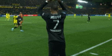 日职联半场：两队门将屡屡立功，川崎前锋0-0冈山绿雉